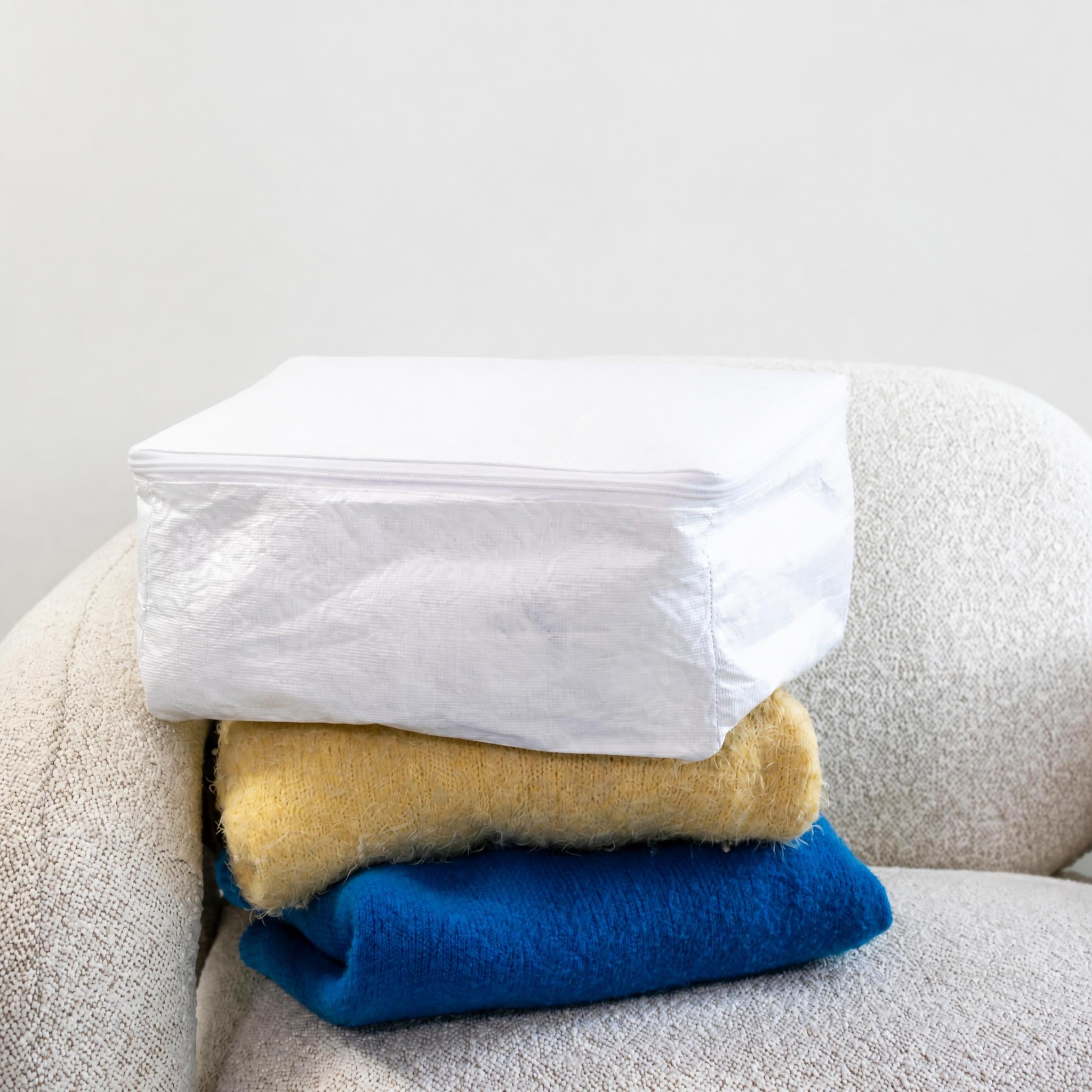 Kept Store small knitwear storage bag in white for storing cashmere and merino jumpers.